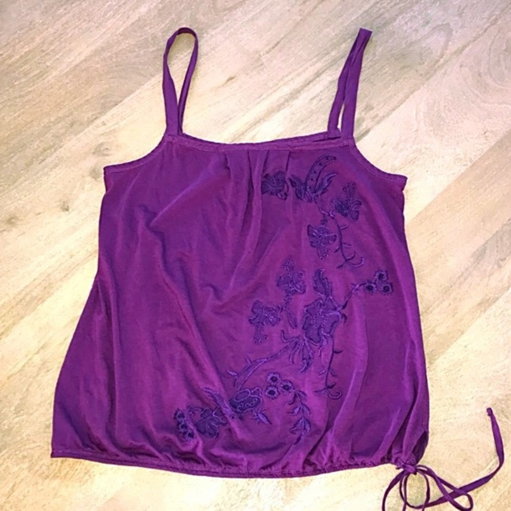 Lucky Brand purple tank